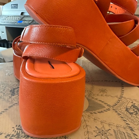 #238 ❤️ Brand new in box Free People Hazel Flatform sandals - Picture 6 of 8